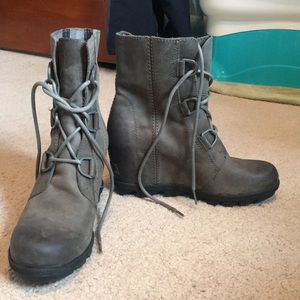 Sorel Joan of Arctic II Wedge Boots size 7.5